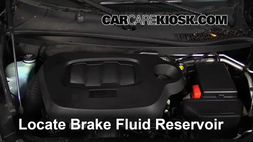 2009 Chevrolet HHR LS 2.2L 4 Cyl. FlexFuel Brake Fluid